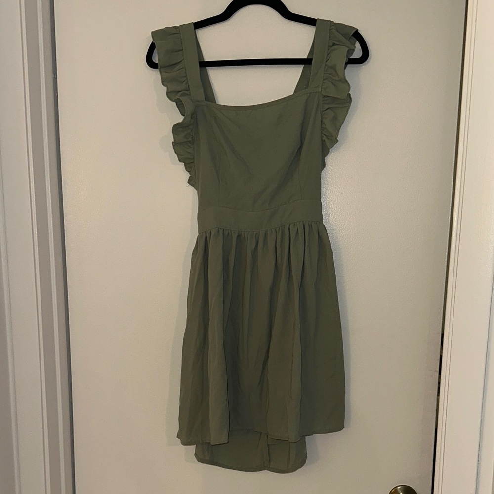 Elegant Green Ruffle Dress